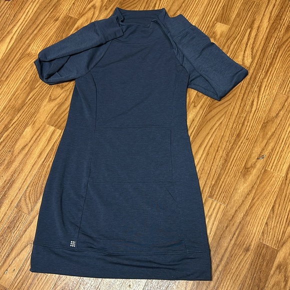 Title Nine Blue Mockneck Athletic Dress SZ S - Picture 5 of 9